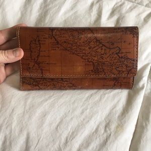 Patricia Nash wallet